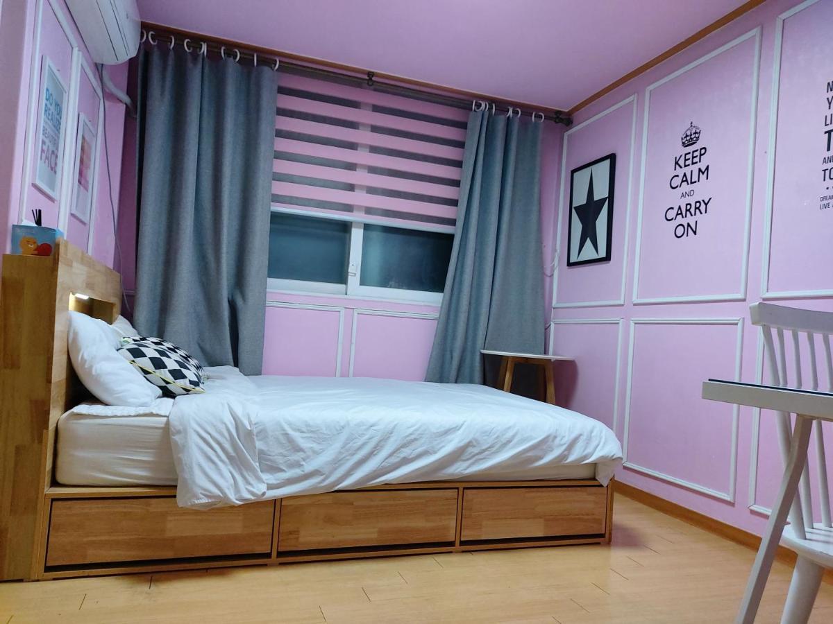 Han River Residence & Guesthouse Сеул Екстериор снимка